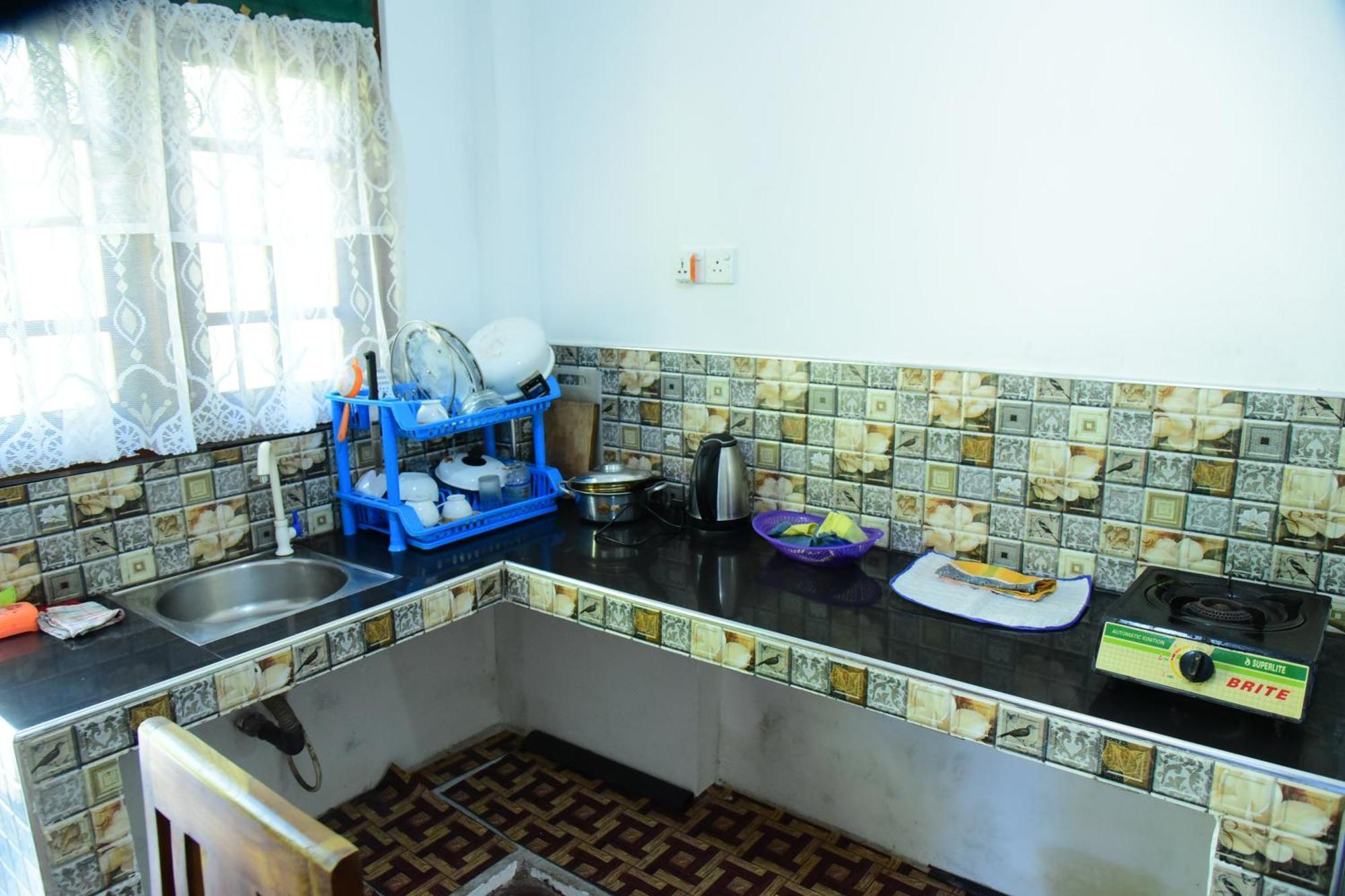 Sun Ground Villa Хиккадува Экстерьер фото