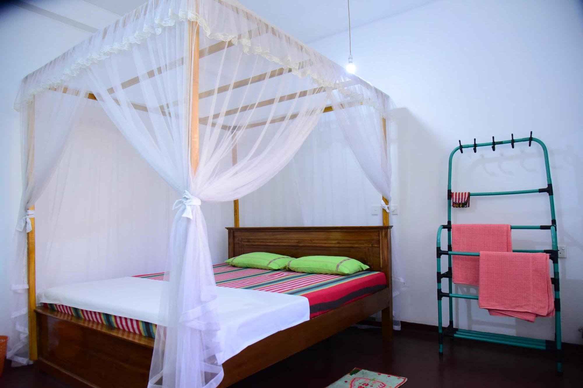 Sun Ground Villa Хиккадува Экстерьер фото